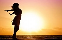 Ženska osjetljiva točka: 5 navika emocionalno uravnoteženih žena Foto: uhdwallpapers.org