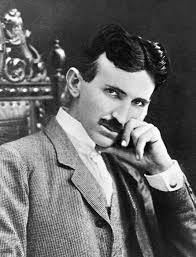 Nikola Tesla - bio je sinestet, mogao je spoznavati zakonitosti oko sebe neuralnim putevima koji su kod velike većine ljudi nerazvijeni.