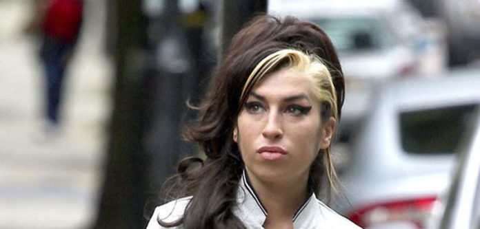 final-last-photo-amy-winehouse-alive-07231102