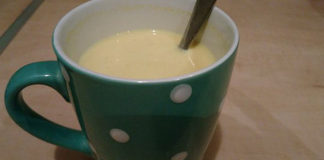 Mlijeko s kaduljom rješava vas suhog i napornog kašlja – Mirna noć je zagarantirana!