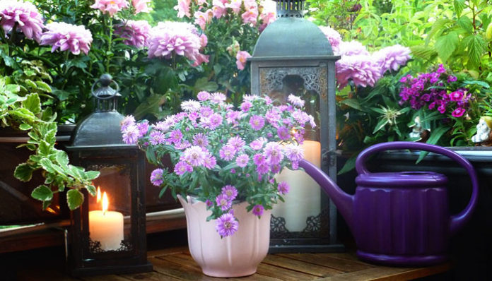 balcony-936798_960_720