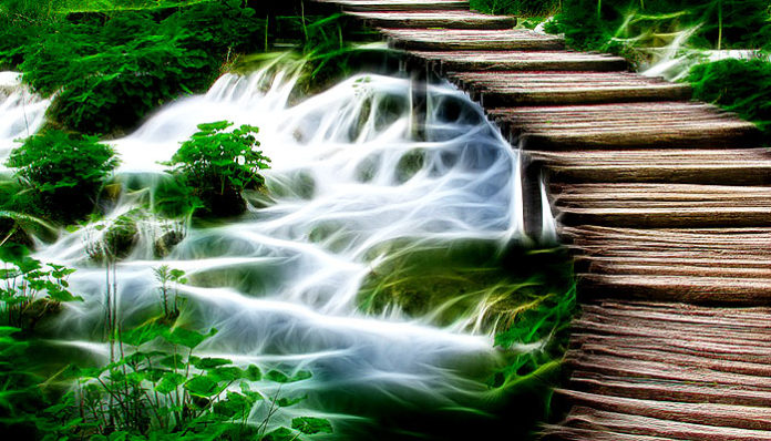 water-256198_960_720