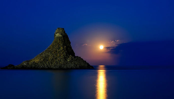 italy-sicily-sea-ocean-163891