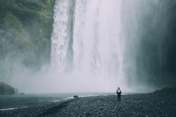 waterfalls-2560865_960_720
