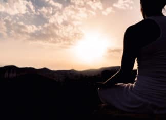 Eckhart Tolle: Ako nemaš svoj mir – nemaš ništa! think