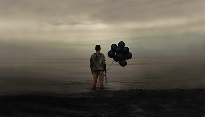 photo-1529963737880-198c6e3f71fb