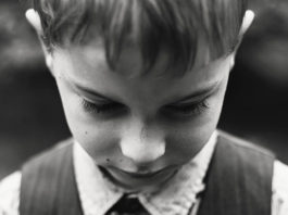 Kada roditelj istuče dijete, evo što se događa: Objašnjenje ovog psihologa obišlo svijet!