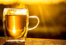 Prirodni lijek za kašalj i grlobolju: Sirup i čaj od ove biljke uklanjaju sve tegobe!