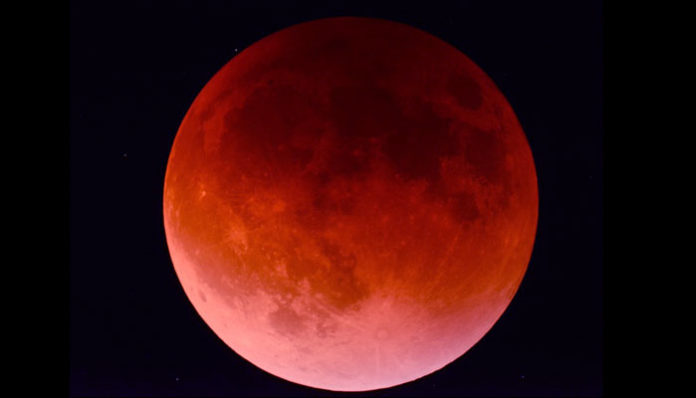 moon-2146596_960_720