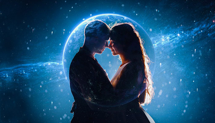 couple-5909852_960_720