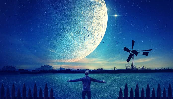 manipulation-4280142_960_720