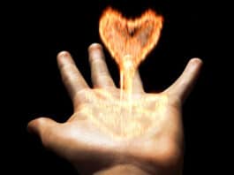 Evo zašto sretni ljudi malo jedu!