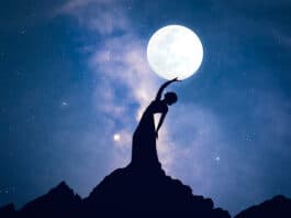 OVE ŽENE CVATU U SVOJIM PEDESETIMA: 3 horoskopska znaka koja sijaju što su starija