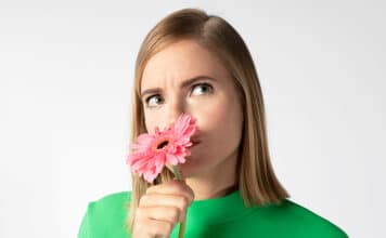 Ako osoba miriše loše, to ukazuje na ozbiljan PROBLEM U DUŠI – znak koji većina ignorira!