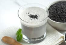 Kako napraviti crno mlijeko? Ovaj biljni napitak pomaže crijevima da rade kao sat, a koži da bude kao svila
