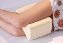 Jastuk ispod bedra tijekom spavanja sačuvat će vas od mnogih problema sa zdravljem!