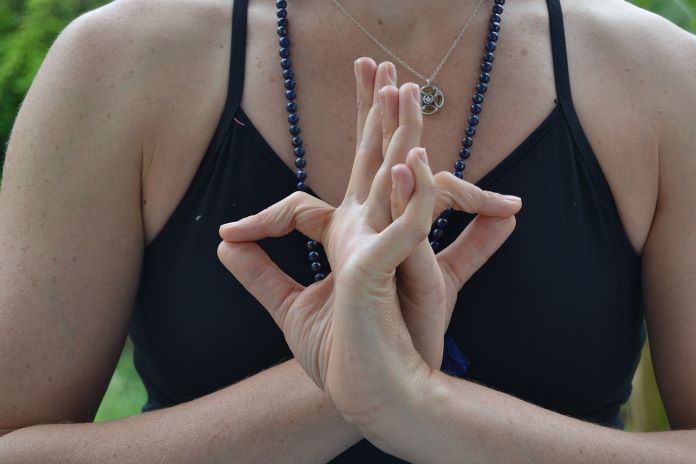 yoga-3520275_1280