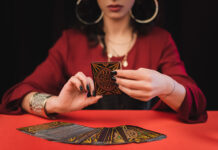 Veliki tarot horoskop za lipanj/jun 2026.: Ovna čekaju sudbinski susreti, Lavu se trud počinje isplaćivati!