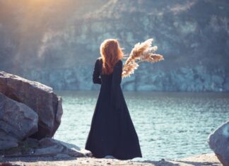 ROMSKI HOROSKOP ZA PROSINAC/DECEMBAR 2025.: Ovaj znak mijenja smjer u karijeri, a njih pogađa strelica nove ljubavi