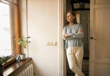 Nikada ne pozivaju goste u kuću? Psiholozi kažu da to otkriva mnogo o ličnosti