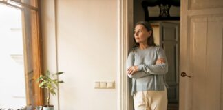 Nikada ne pozivaju goste u kuću? Psiholozi kažu da to otkriva mnogo o ličnosti