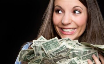 Tri znaka Zodijaka koji će imati najviše sreće s novcem u ožujku/martu 2026.