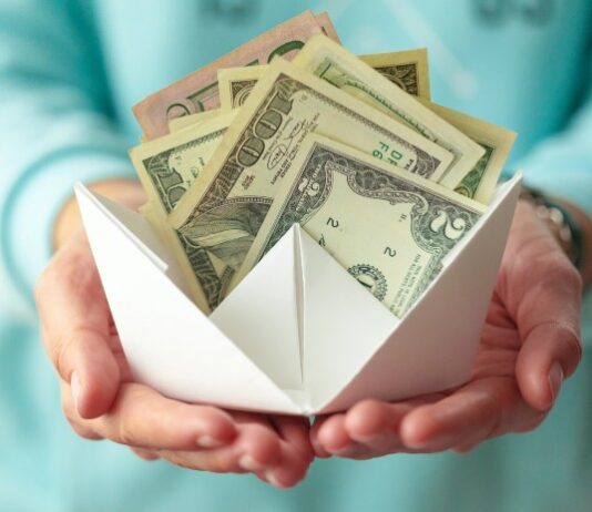 Financijski horoskop od 27.7. do 2.8.: Rakovi pred većom zaradom, Jarci rješavaju financijski problem!